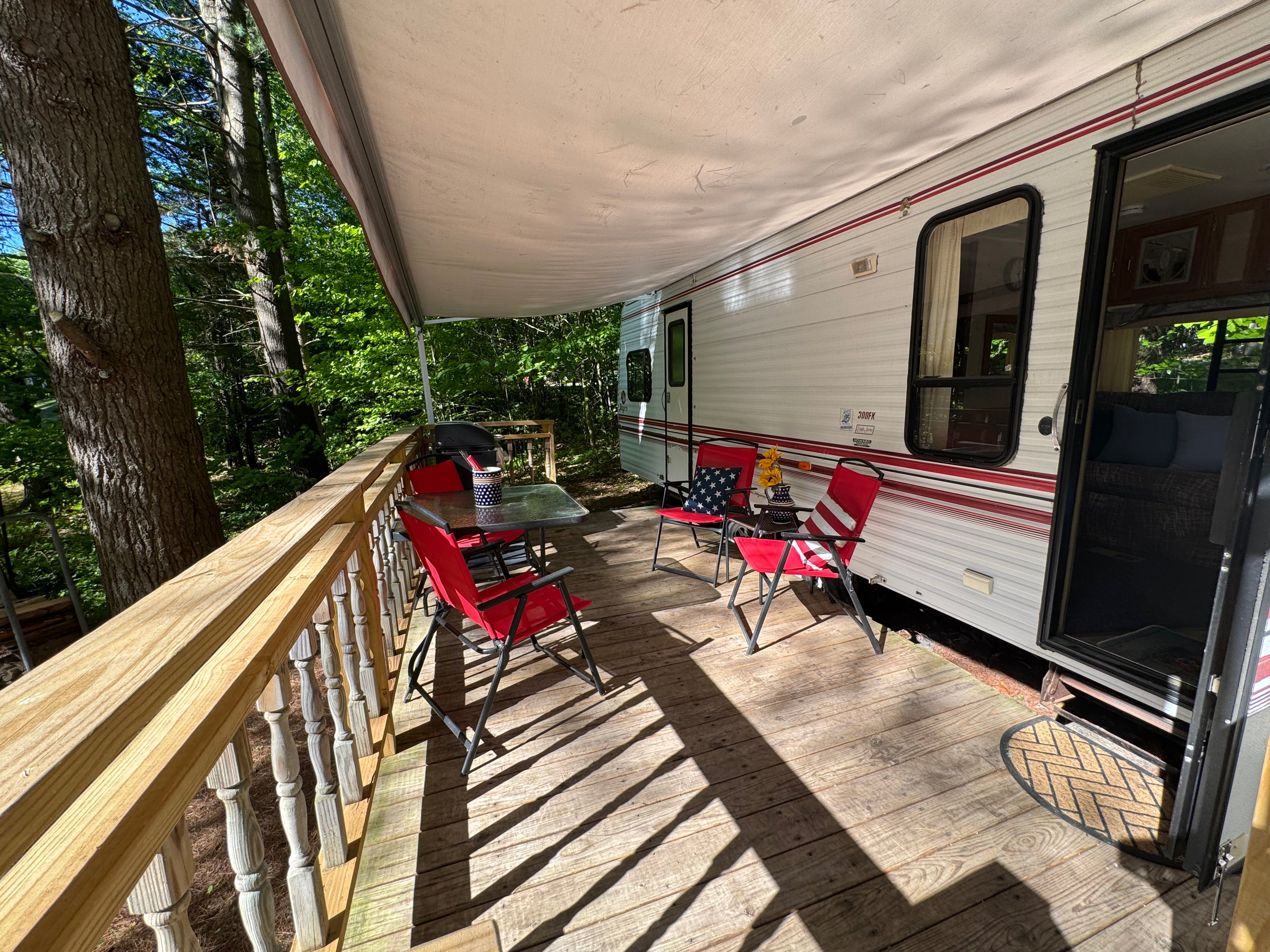 Site #200 Vintage Rental Camper